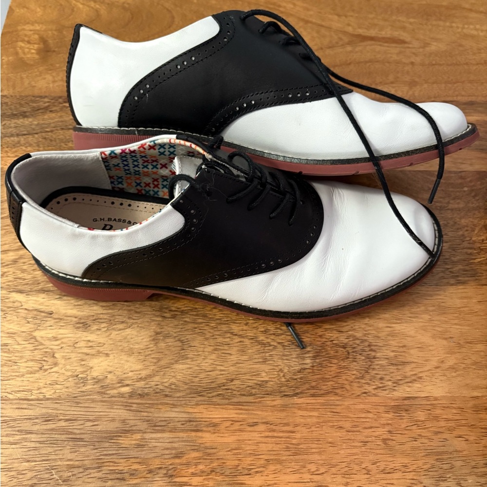 G.H. Bass & Co. Black and White Women's Oxford Shoes